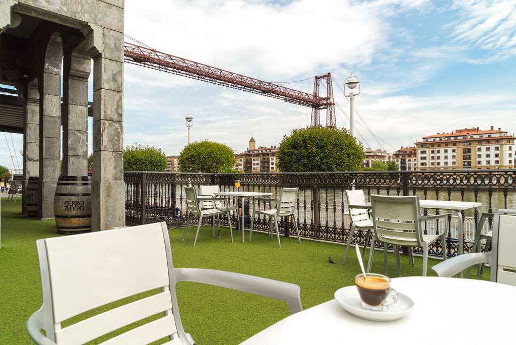 Puente Colgante Boutique Hotel Portugalete Exteriör bild