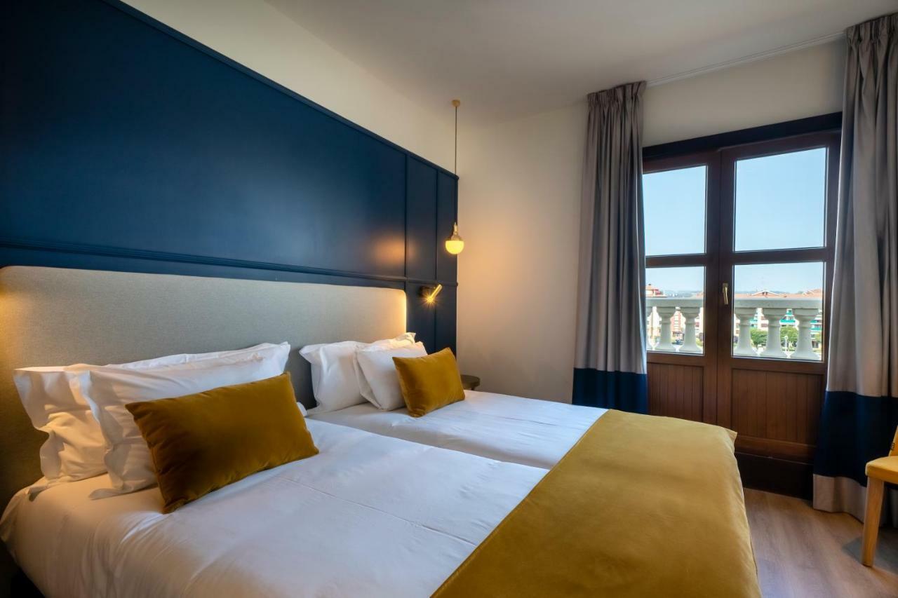 Puente Colgante Boutique Hotel Portugalete Exteriör bild